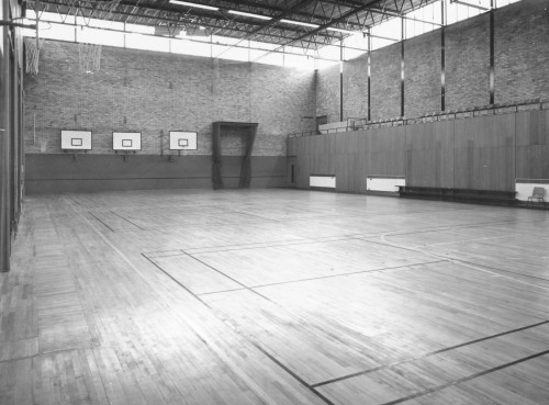 Gymn and sports hall